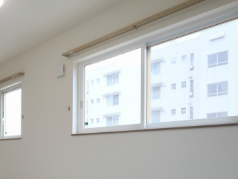 dlʐ^(rOj@gvTbVŒfMECII@ō̗pYKK AP gvTbVAPW430ƁAЃ_uTbVAPW330rĖ1.4{̋C\B̌`iԂɂ萔l͕ϓ܂B