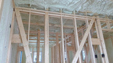 ���̑��@���t�{�H�̃A�N�A�t�H�[���B�O���X�E�[��K�̖�40���A�b�v�̒f�M���\�𔭊��B