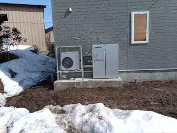 ���̑��@�K�X�Ɠd�C�̂����Ƃ��ǂ�n�C�u���b�h�����u�G�R�����v(�����i�C)�B�G�R�����̗p�ŁA�ƒ��̃K�X�オ�񔼕��ɂȂ�n�C�u���b�h�P���g���܂��I