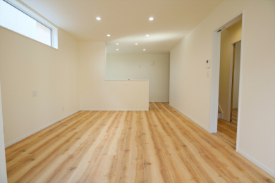 ���r���O�@14��LDK�B